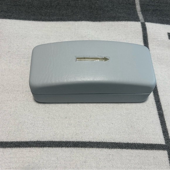 Karen Walker Large Hardshell Sunglasses Case - Picture 2 of 4